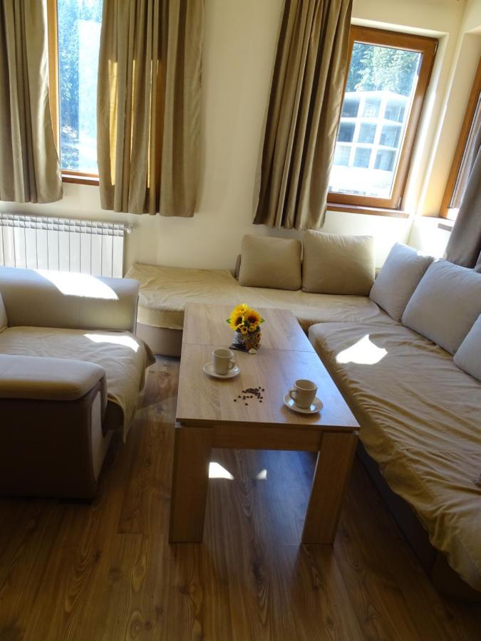 Apartment Darsi ปอมโปโรโว ภายนอก รูปภาพ