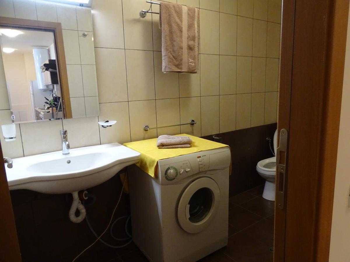 Apartment Darsi ปอมโปโรโว ภายนอก รูปภาพ