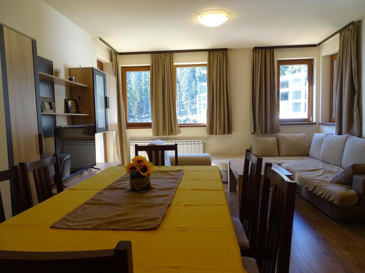 Apartment Darsi ปอมโปโรโว ภายนอก รูปภาพ